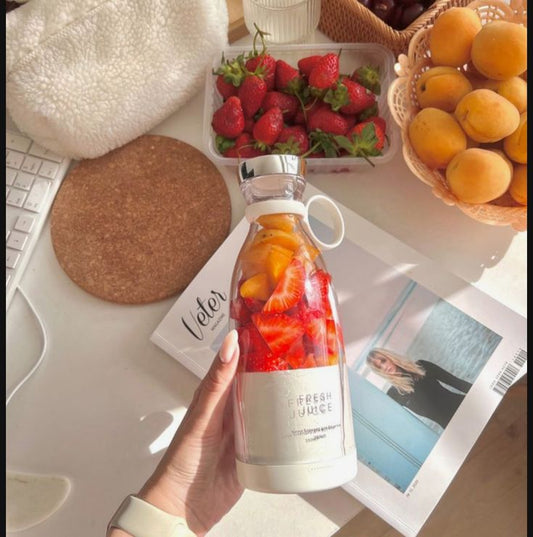 Mini Portable Blender – USB Rechargeable | Electric Juicer | Smoothie Maker | Fruit Mixer